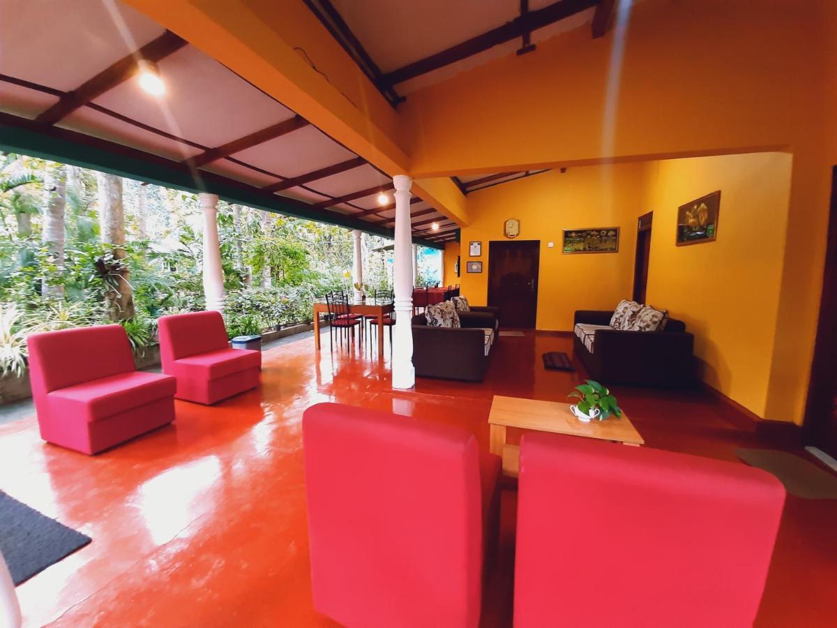 Palitha Homestay *